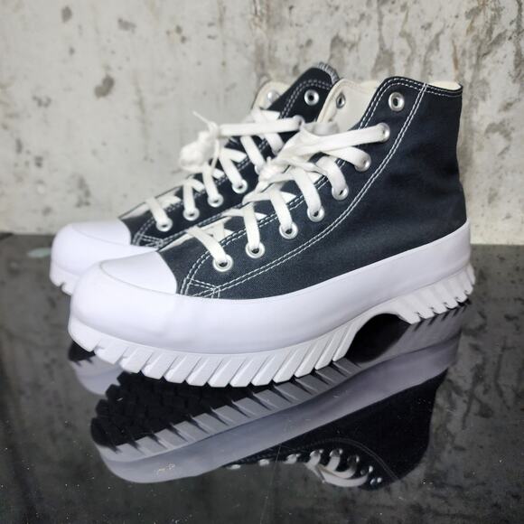 New Converse Chuck Taylor Lugged 2.0 High Top Size 11 - Picture 5 of 5